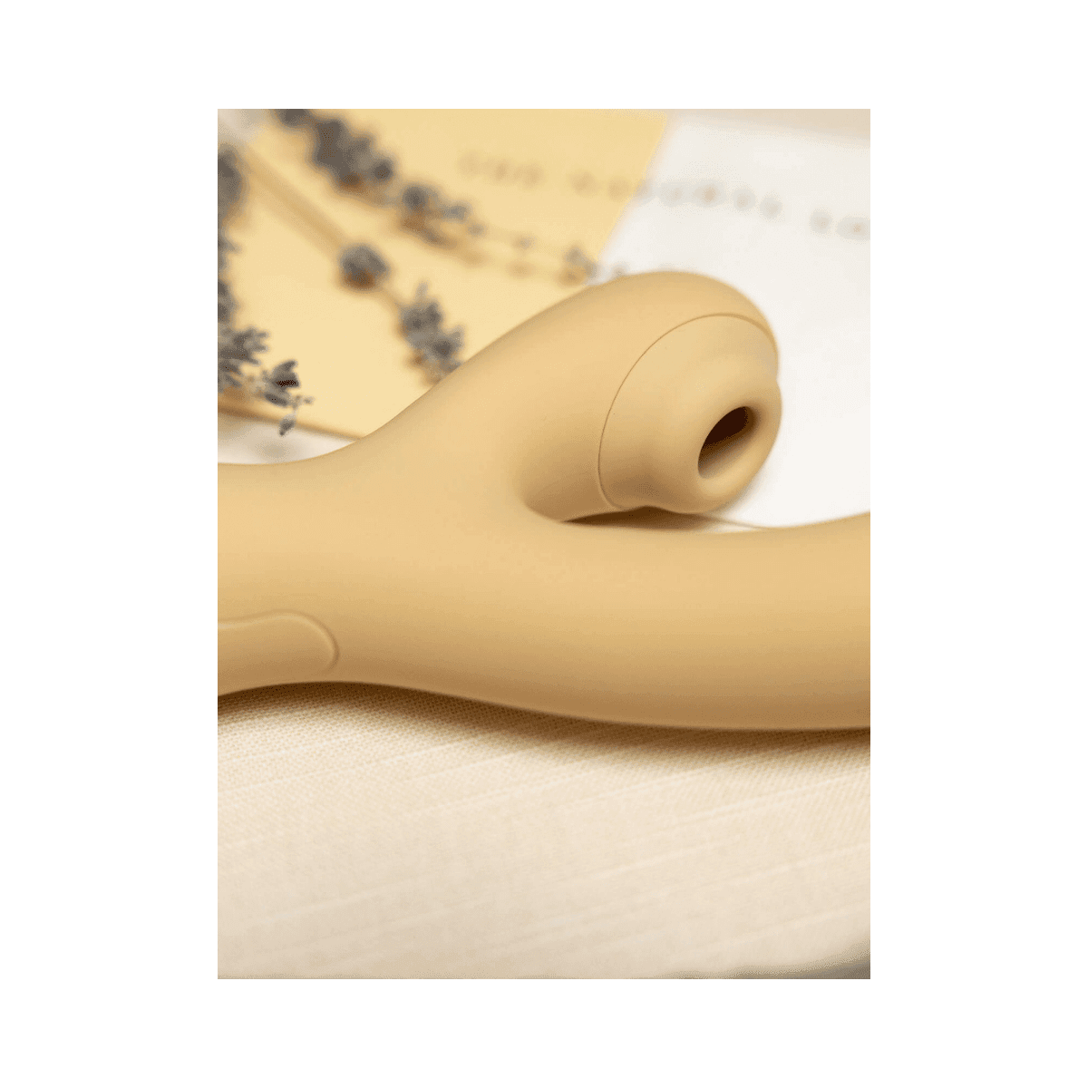 Vibrator - Camphor