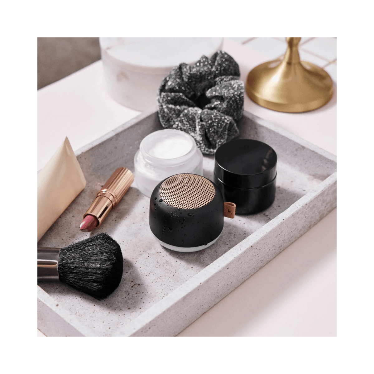 Bluetooth-luidspreker en lamp aLIGHT Black