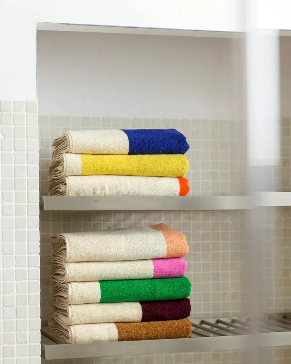 Handdoek / badlaken 70x140 Royal Blue Peach