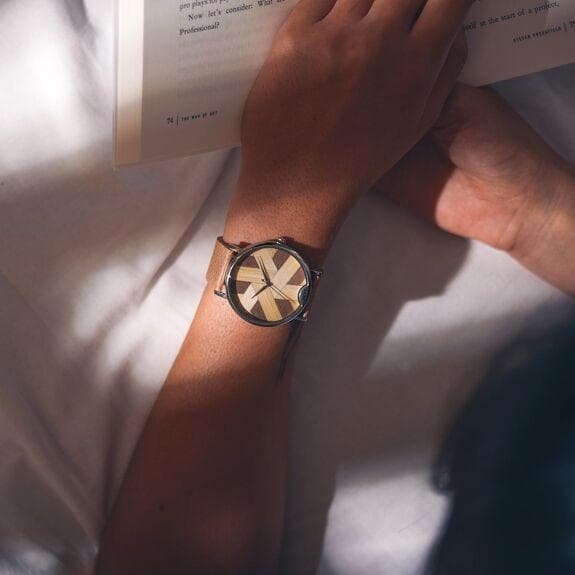 Horloge SYMPHONY 9 pomme Chocolat