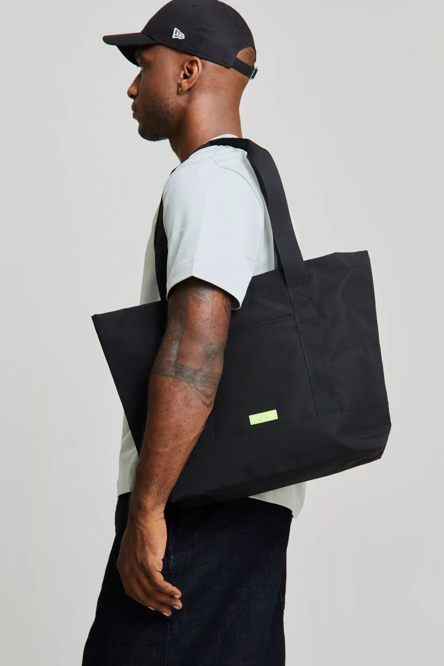 Strata Tote Bag Black Lime Ripstop