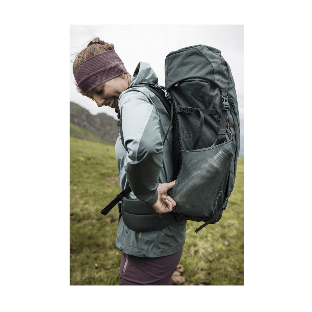 Asymmetric trekkingrugzak - 38L + 8 - Groen