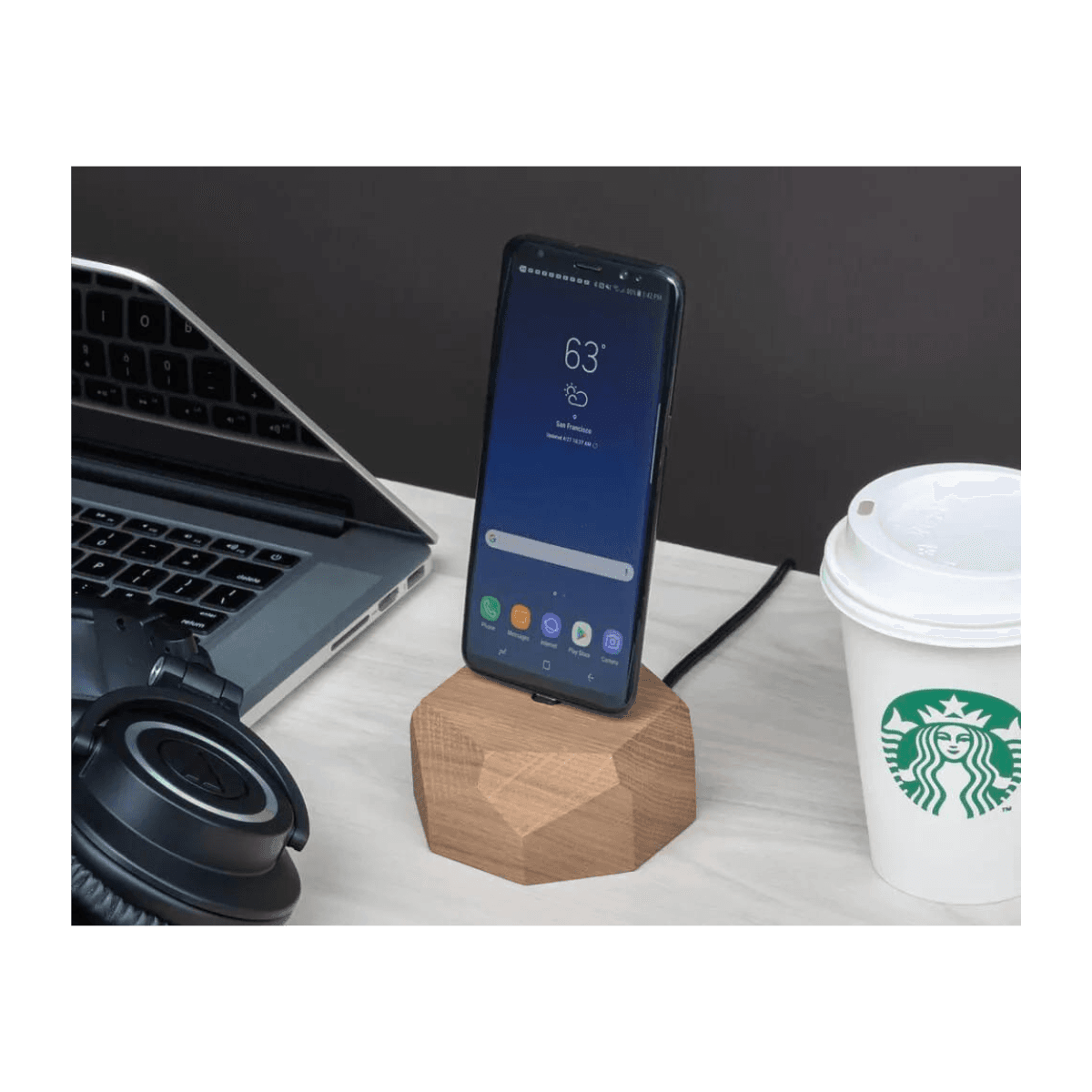 Android & iPhone 15 oplaadstation