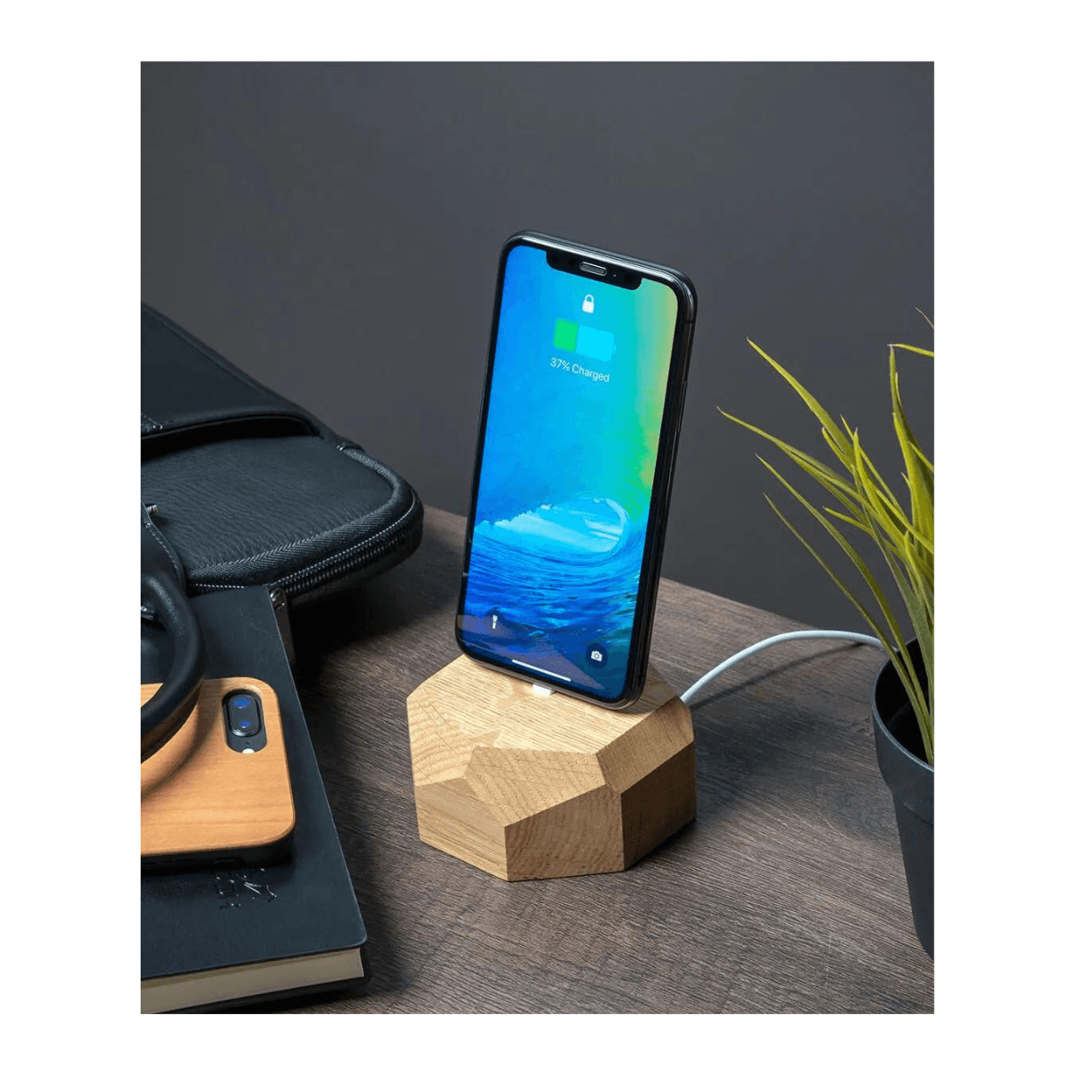 Oplaadstation met bliksem ingang (tot iPhone 14, lighting input)